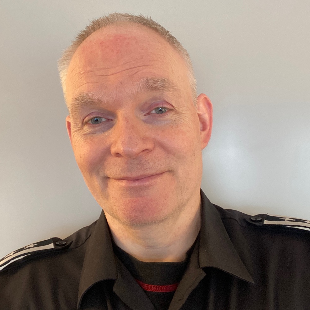 Ken Espen Drager style=